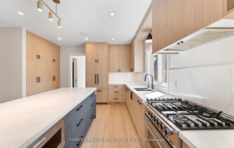 Photo 14 at 94 Prince Edward Drive S, Queensway, Toronto