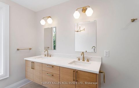 Photo 31 at 94 Prince Edward Drive S, Queensway, Toronto