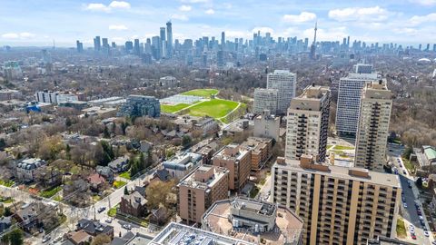 Photo 2 at 206 - 447 Walmer Road, Forest Hill South, Toronto