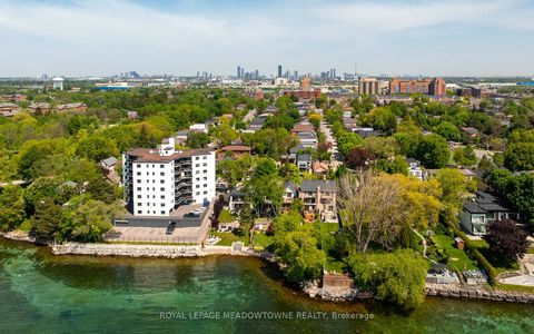 Photo 5 at 182 Lakeshore Drive, New Toronto, Toronto