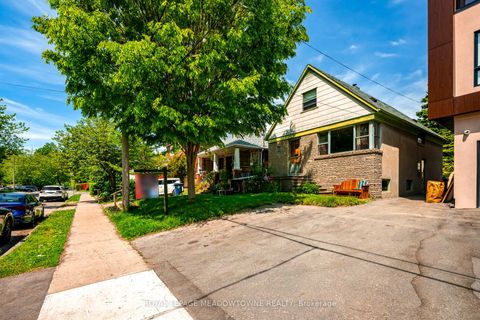 Photo 11 at 182 Lakeshore Drive, New Toronto, Toronto