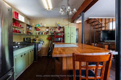 Photo 19 at 182 Lakeshore Drive, New Toronto, Toronto
