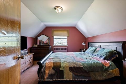 Photo 35 at 182 Lakeshore Drive, New Toronto, Toronto
