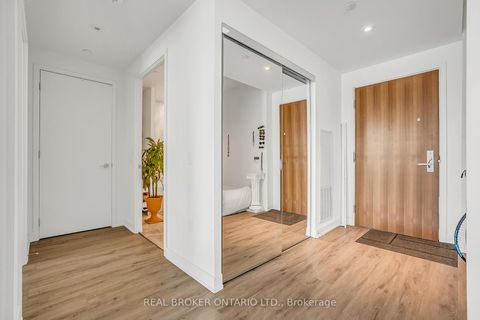 Photo 3 at 2706 - 15 Queens Quay E, Waterfront Communities C8, Toronto