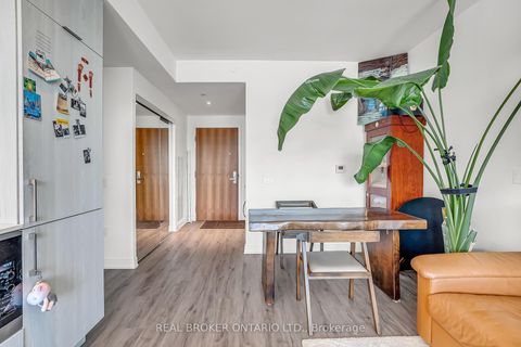 Photo 10 at 2706 - 15 Queens Quay E, Waterfront Communities C8, Toronto