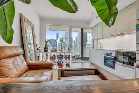Photo 11 at 2706 - 15 Queens Quay E, Waterfront Communities C8, Toronto