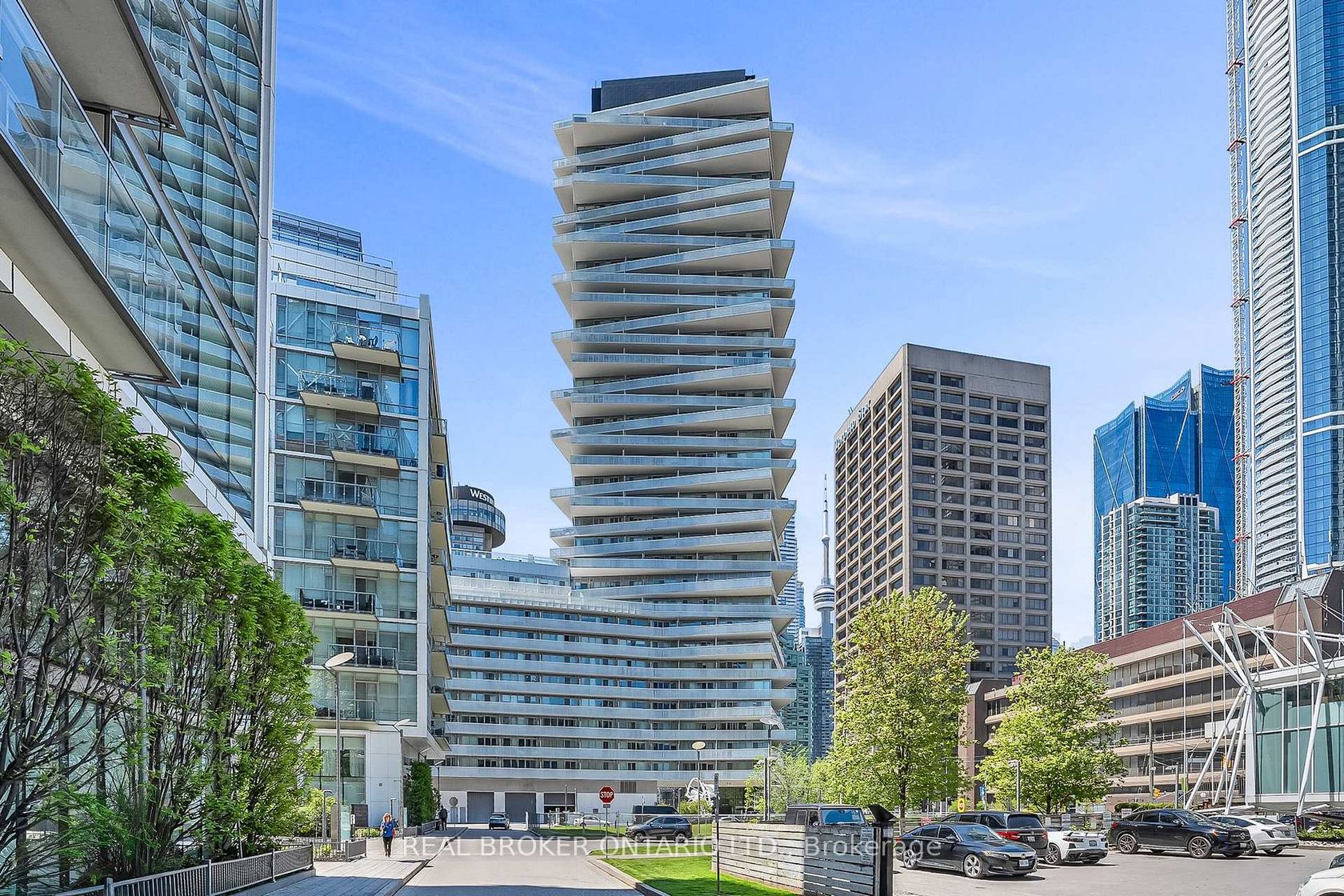 2706 - 15 Queens Quay E, Waterfront Communities C8, Toronto photo number 2