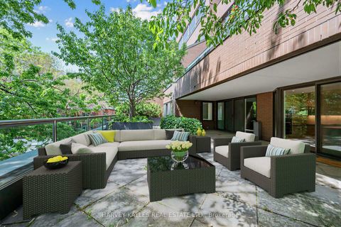 Photo 8 at 310 - 4 Lowther Avenue, Annex, Toronto