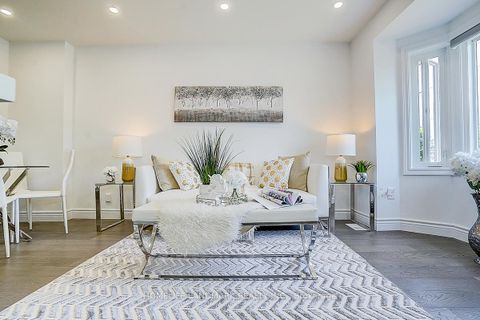 Photo 3 at 609 Mortimer Avenue, East York, Toronto