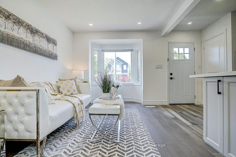 Photo 7 at 609 Mortimer Avenue, East York, Toronto