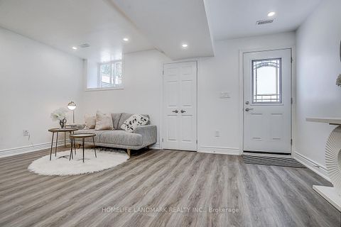 Photo 26 at 609 Mortimer Avenue, East York, Toronto