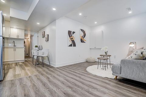Photo 29 at 609 Mortimer Avenue, East York, Toronto