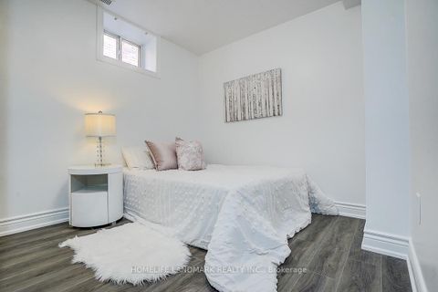 Photo 39 at 609 Mortimer Avenue, East York, Toronto