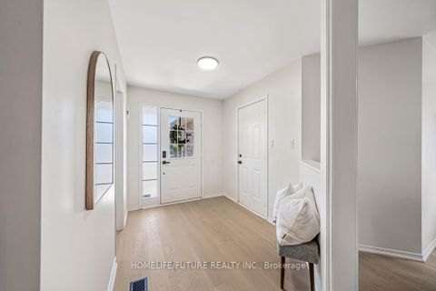 Photo 3 at 1966 Dalhousie Crescent, Samac, Oshawa