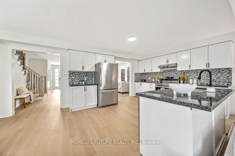Photo 13 at 1966 Dalhousie Crescent, Samac, Oshawa