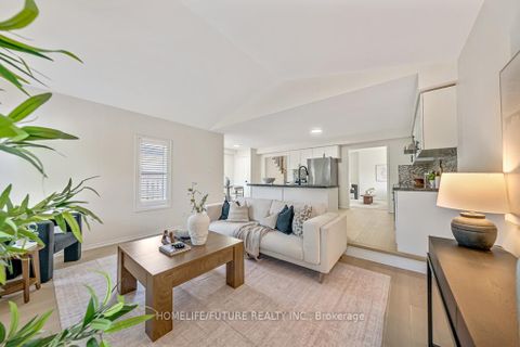Photo 18 at 1966 Dalhousie Crescent, Samac, Oshawa