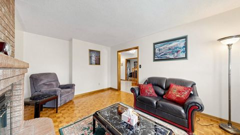 Photo 9 at 145 Chancellor Drive, East Woodbridge, Vaughan
