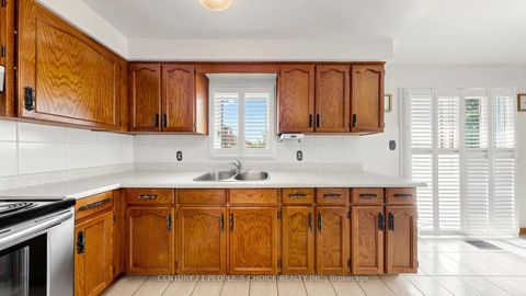 Photo 13 at 145 Chancellor Drive, East Woodbridge, Vaughan
