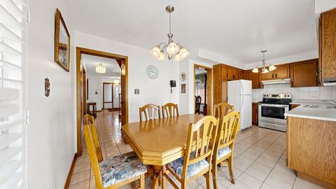 Photo 15 at 145 Chancellor Drive, East Woodbridge, Vaughan