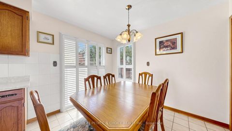 Photo 16 at 145 Chancellor Drive, East Woodbridge, Vaughan
