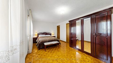 Photo 22 at 145 Chancellor Drive, East Woodbridge, Vaughan
