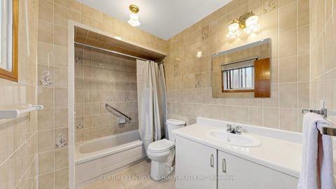 Photo 23 at 145 Chancellor Drive, East Woodbridge, Vaughan