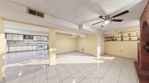Photo 34 at 145 Chancellor Drive, East Woodbridge, Vaughan
