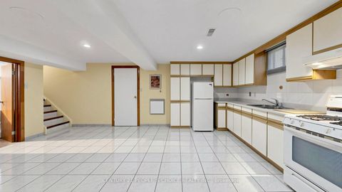 Photo 36 at 145 Chancellor Drive, East Woodbridge, Vaughan