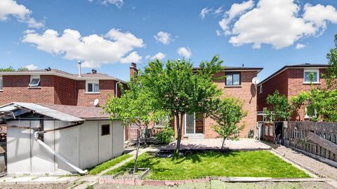 Photo 40 at 145 Chancellor Drive, East Woodbridge, Vaughan