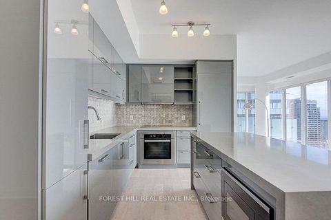 Photo 8 at 4401 - 65 St Mary Street, Bay Street Corridor, Toronto