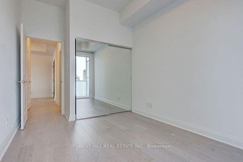 Photo 16 at 4401 - 65 St Mary Street, Bay Street Corridor, Toronto