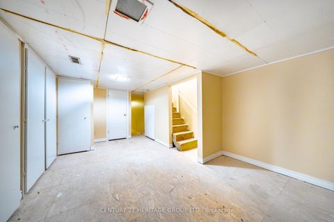 Photo 23 at 403 Brock Avenue, Dufferin Grove, Toronto