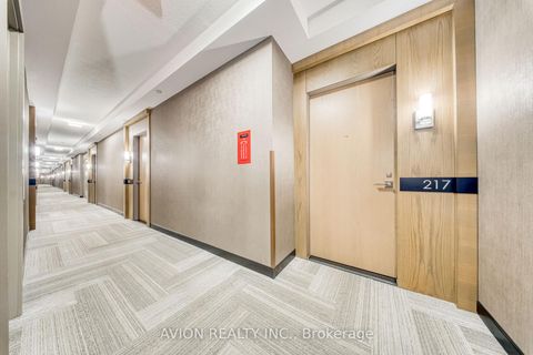 Photo 4 at 217 - 28 Uptown Drive, Unionville, Markham
