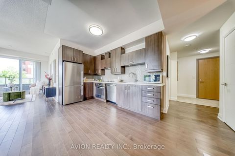 Photo 6 at 217 - 28 Uptown Drive, Unionville, Markham