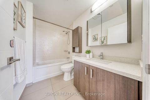 Photo 24 at 217 - 28 Uptown Drive, Unionville, Markham