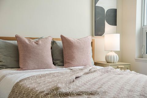 Photo 27 at 217 - 28 Uptown Drive, Unionville, Markham