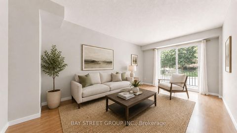 Photo 3 at 23 Southport Street, Swansea, Toronto
