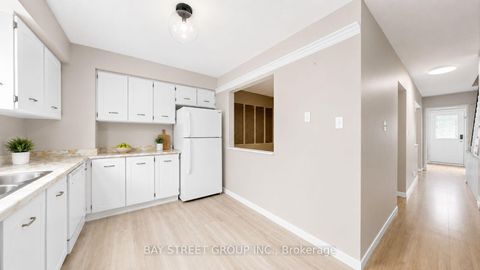 Photo 9 at 23 Southport Street, Swansea, Toronto