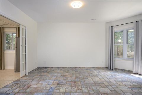 Photo 18 at 2030 Lilac Drive, Alcona, Innisfil