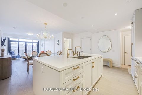 Photo 12 at 406 - 1 Strathgowan Avenue, Lawrence Park South, Toronto