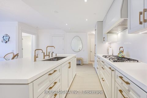 Photo 13 at 406 - 1 Strathgowan Avenue, Lawrence Park South, Toronto