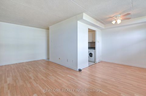 Photo 7 at 602 - 207 Galloway Road, West Hill, Toronto