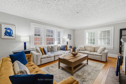Photo 8 at 59 Bagot Street, Brooklin, Whitby