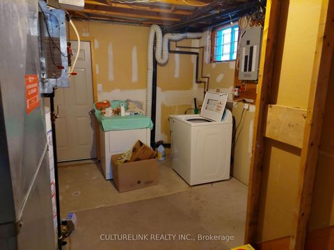 Photo 17 at 29 Goldwin Avenue, Mount Dennis, Toronto