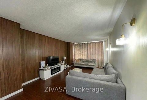Photo 5 at 113 - 320 Dixon Road, The Westway, Toronto