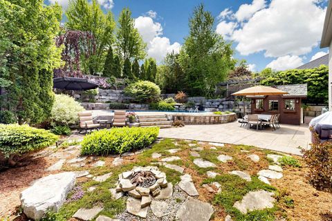 Photo 40 at 63 Willis Drive, Aurora Highlands, Aurora