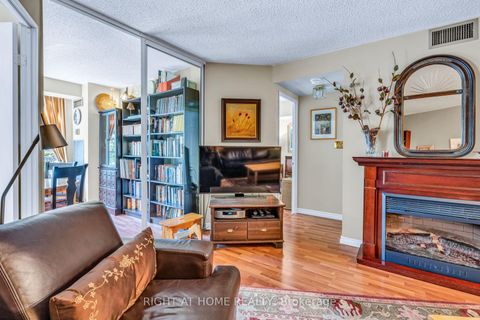 Photo 7 at 208 - 20 Southport Street, Swansea, Toronto