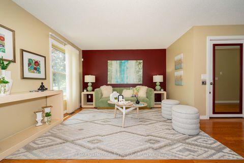 Photo 1 at 59 Regency Crescent, Downtown Whitby, Whitby