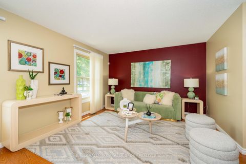 Photo 2 at 59 Regency Crescent, Downtown Whitby, Whitby