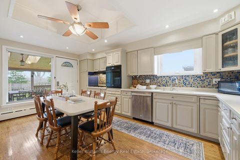 Photo 4 at 452 Simcoe Street N, O'Neill, Oshawa